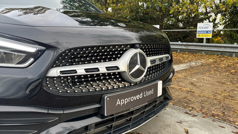 Mercedes-Benz GLA 220d 4Matic AMG Line 5dr Auto Diesel Hatchback